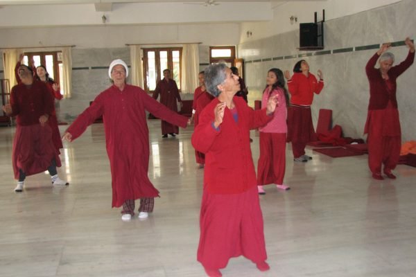 osho-meditation-camp-at-dehradun-jan-2016-02