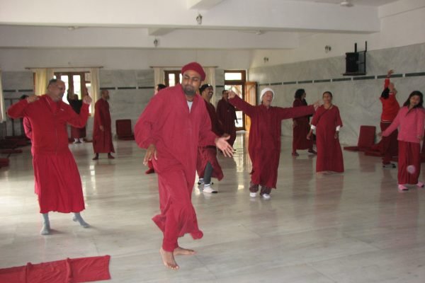 osho-meditation-camp-at-dehradun-jan-2016-03