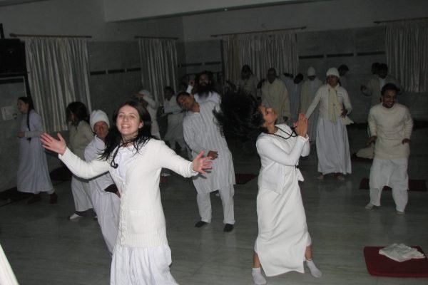 osho-meditation-camp-at-dehradun-jan-2016-04